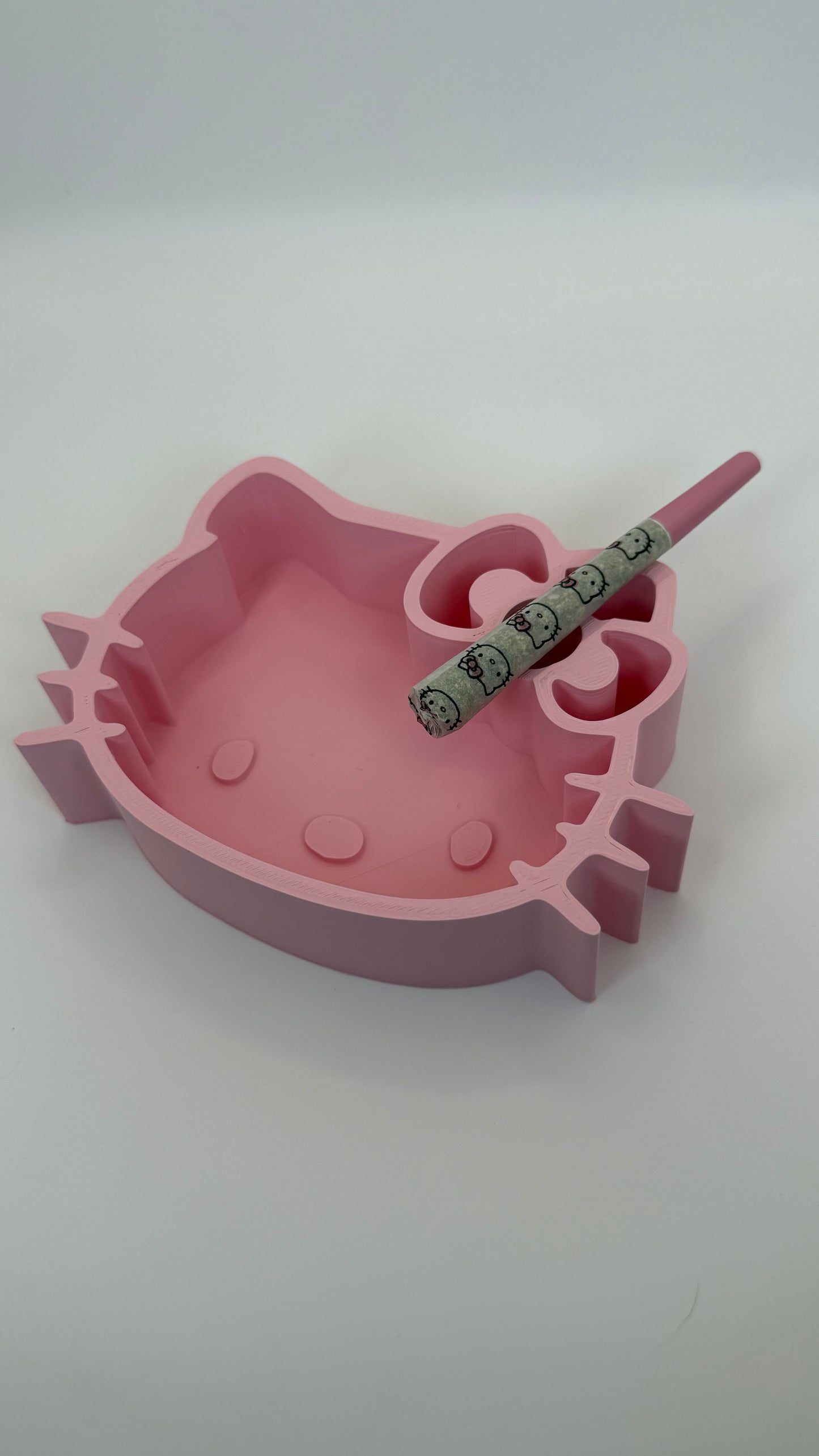 Hello Kitty ashtray