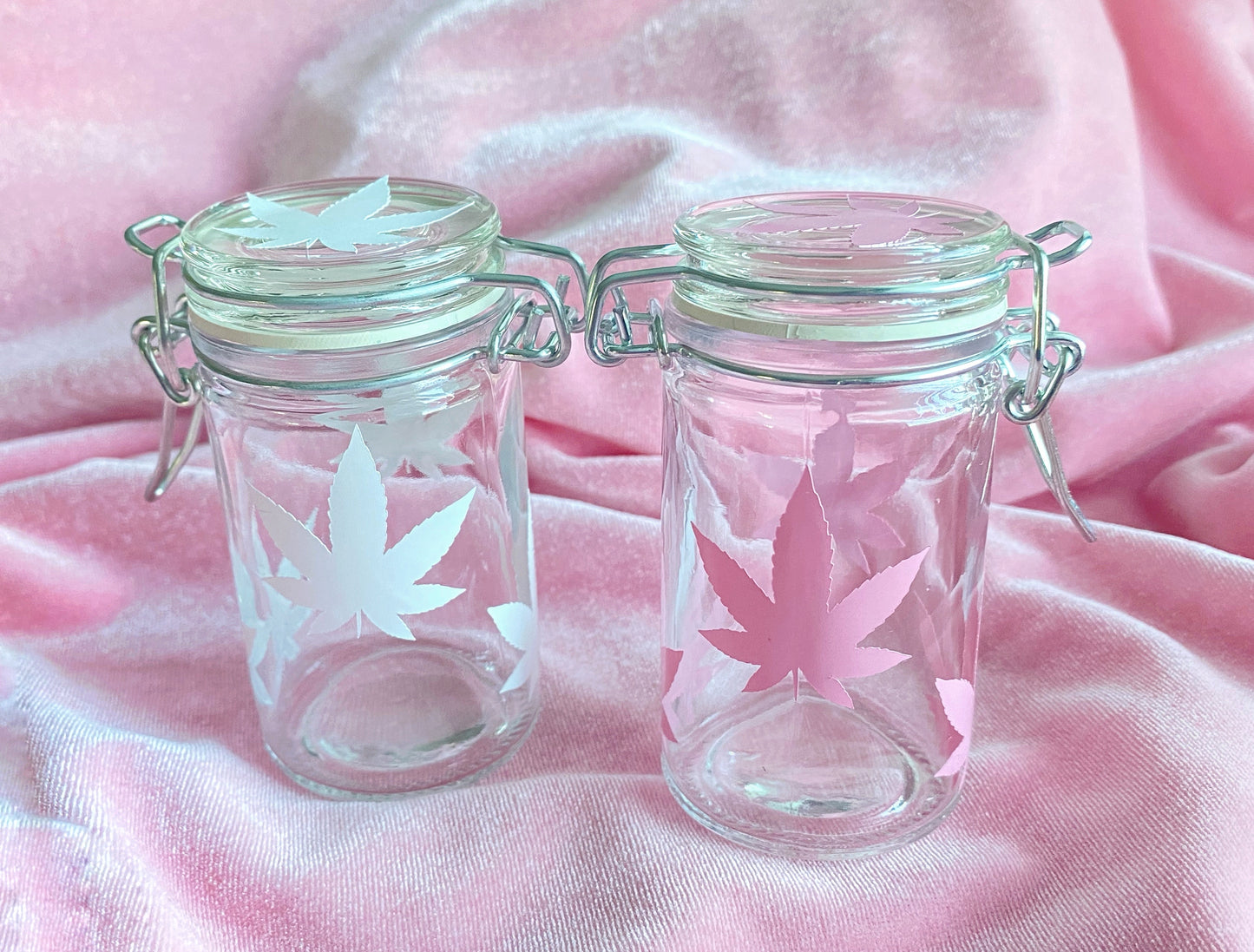 Pink leaf stash jar