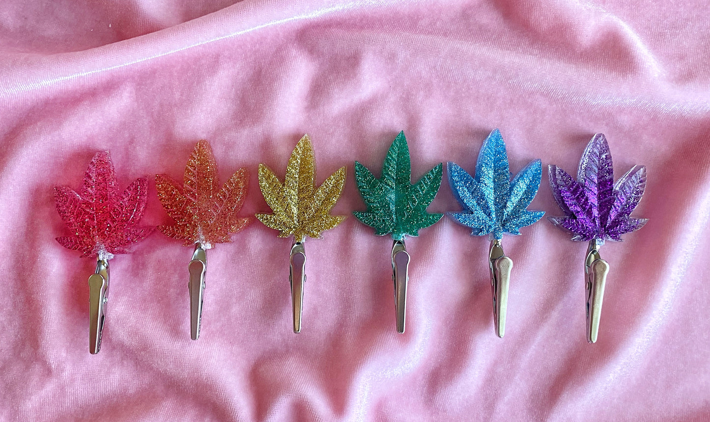 Rainbow leaf clip